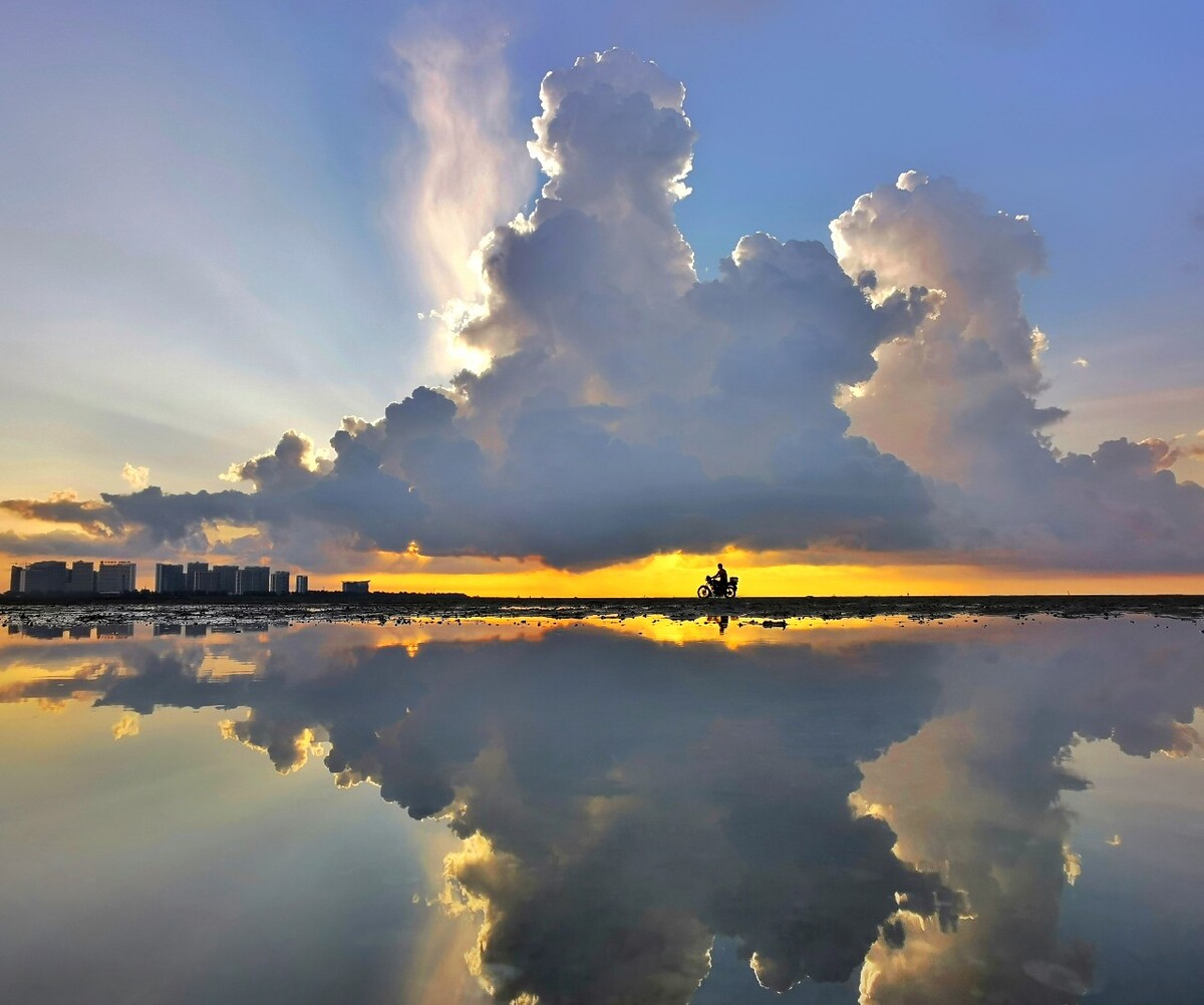 晨曦云_晨曦云海图片 晨曦云_晨曦云海图片